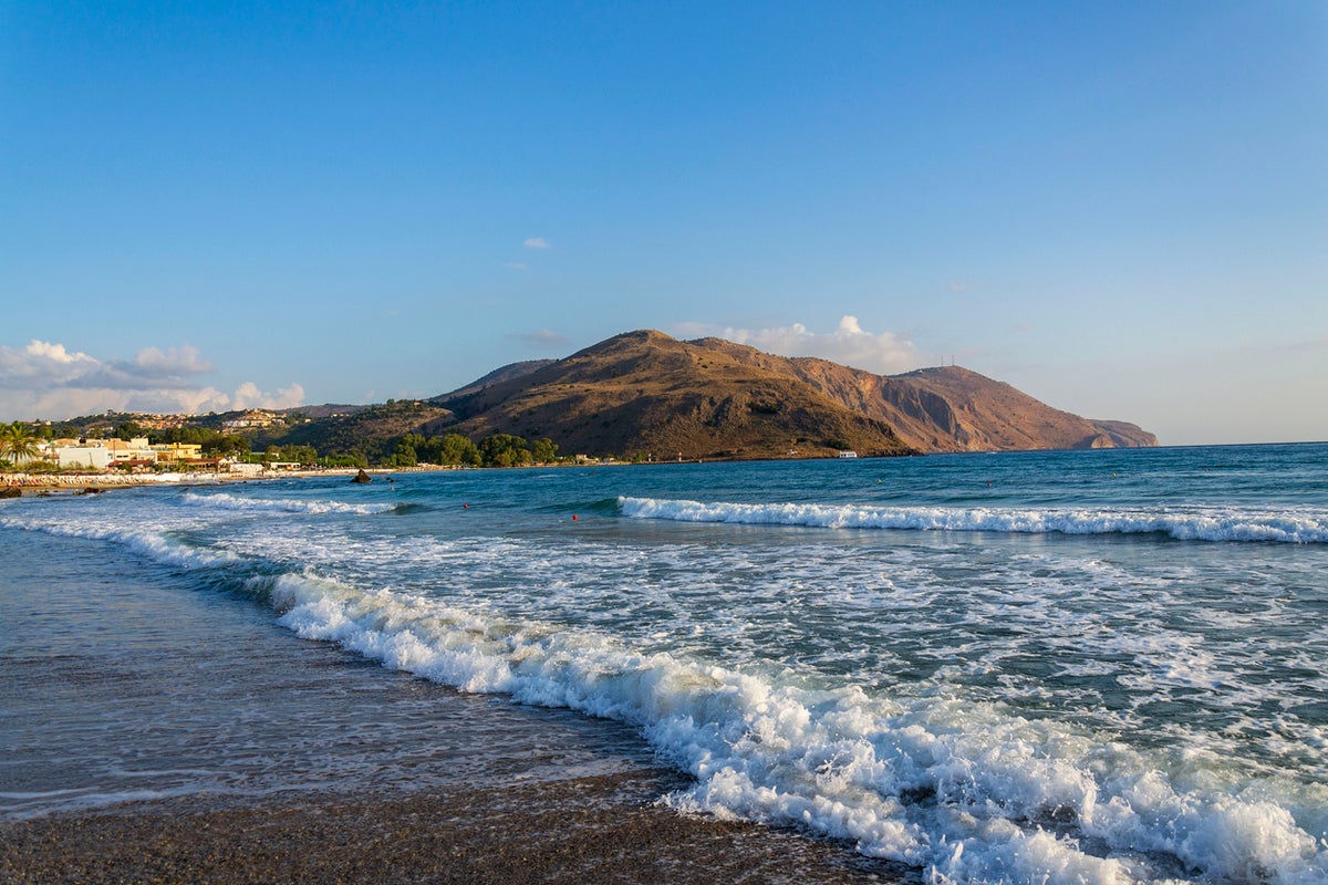 Is there a tsunami warning for greece Is there a tsunami warning for greece