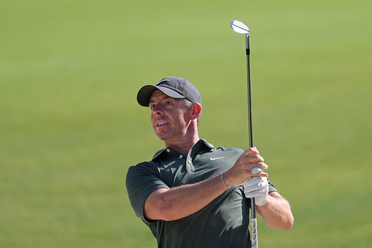 Luke Donald, Ryan Fox Lead Early PGA Championship Round 1 at Quail Hollow