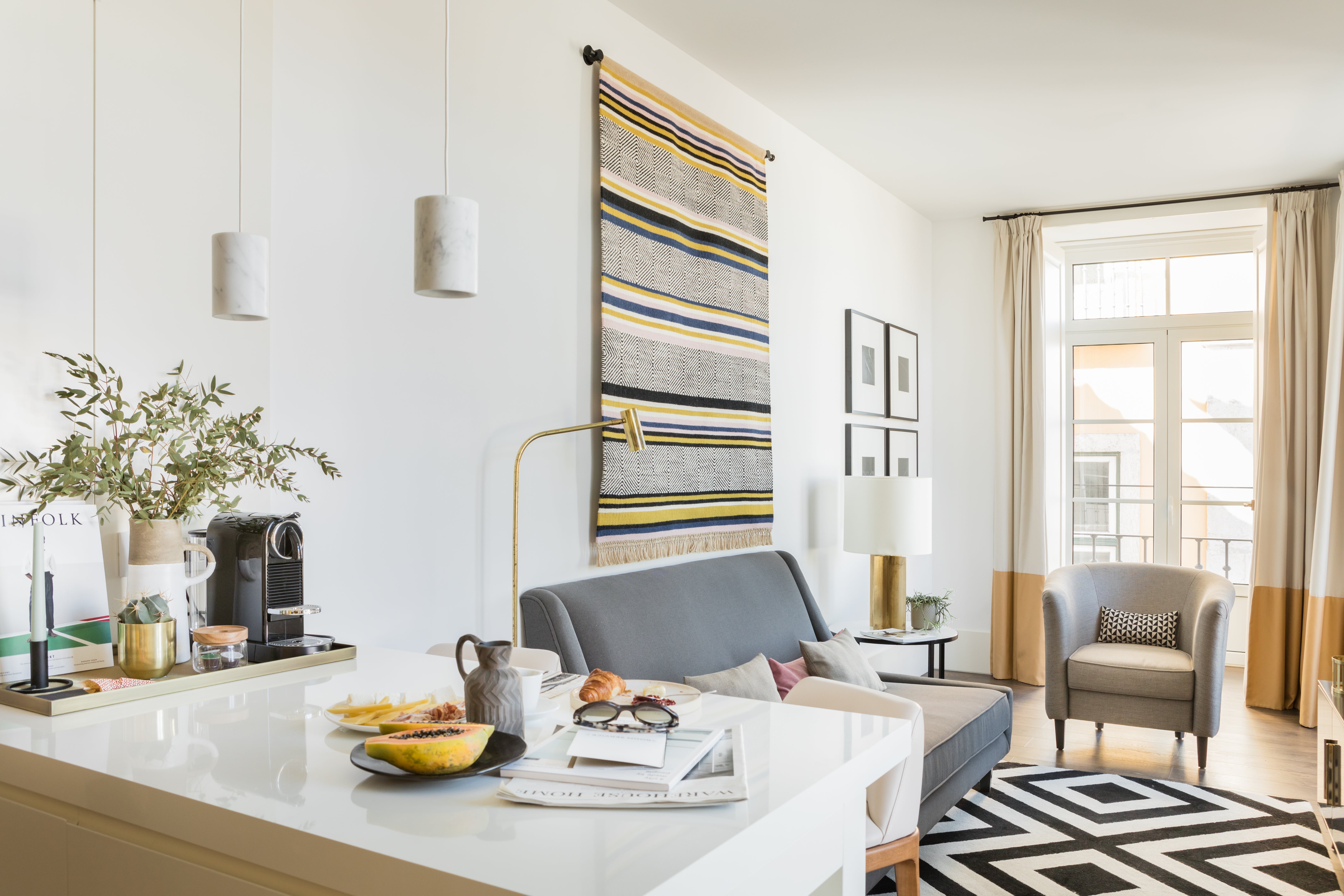 This boutique luxury stay comes with kitchenettes, ideal for foodies looking to explore Portuguese cuisine