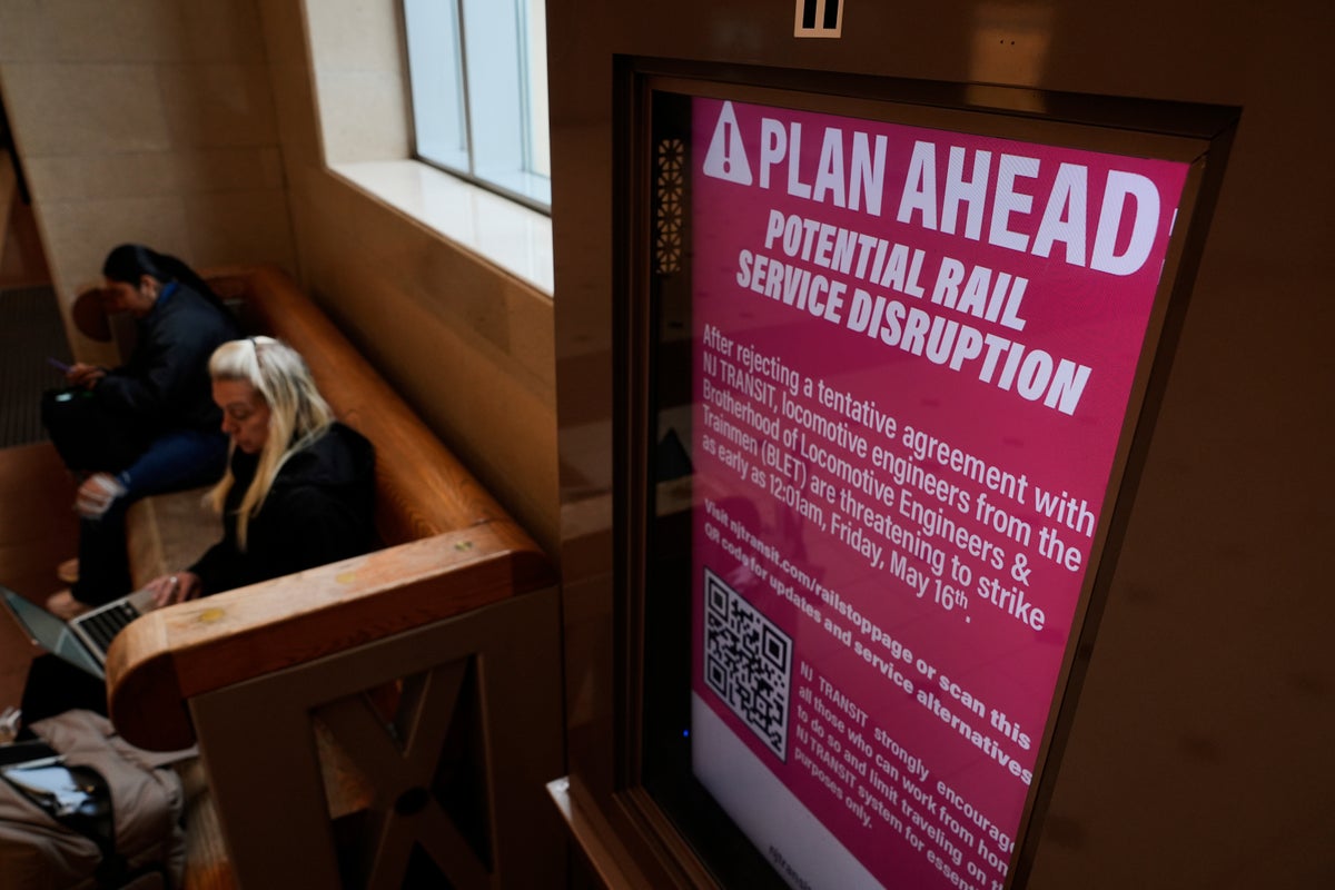 New Jersey Transit issues warning for riders ahead of potential rail strike on Friday