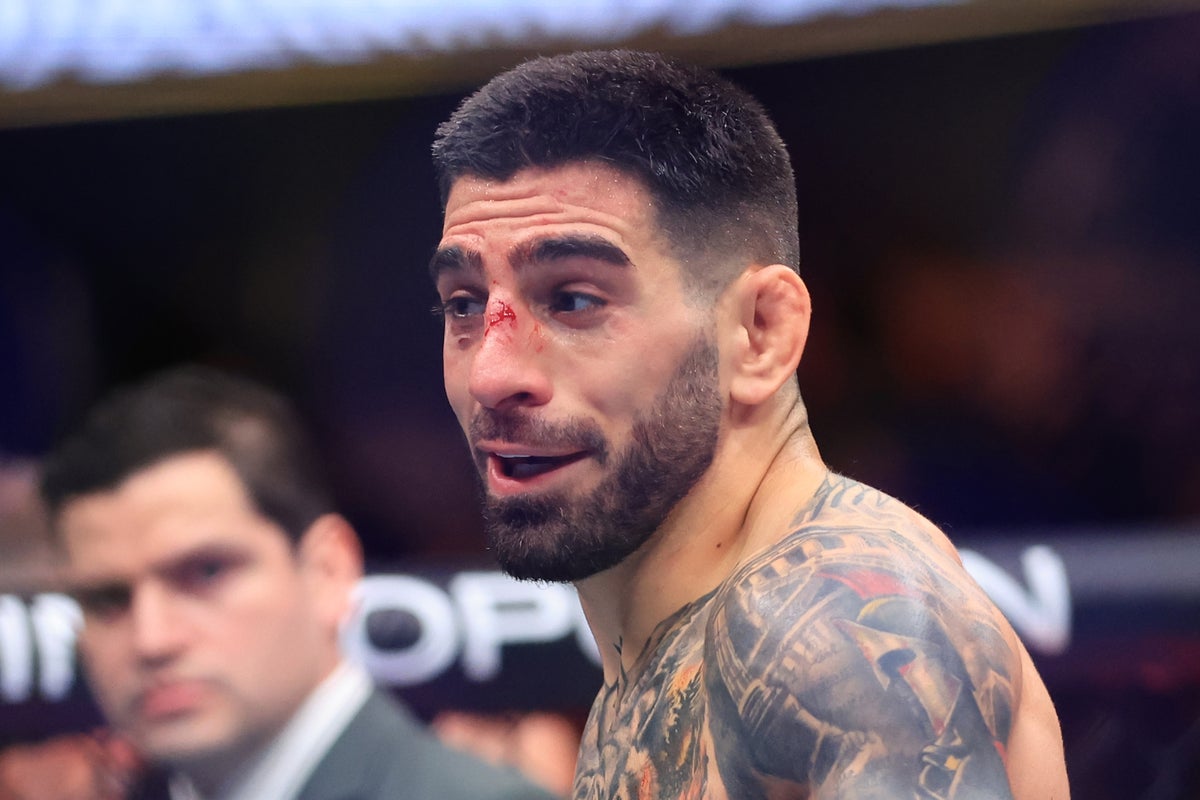 Ilia Topuria makes tongue-in-cheek Charles Oliveira vow ‘because I like him a lot’