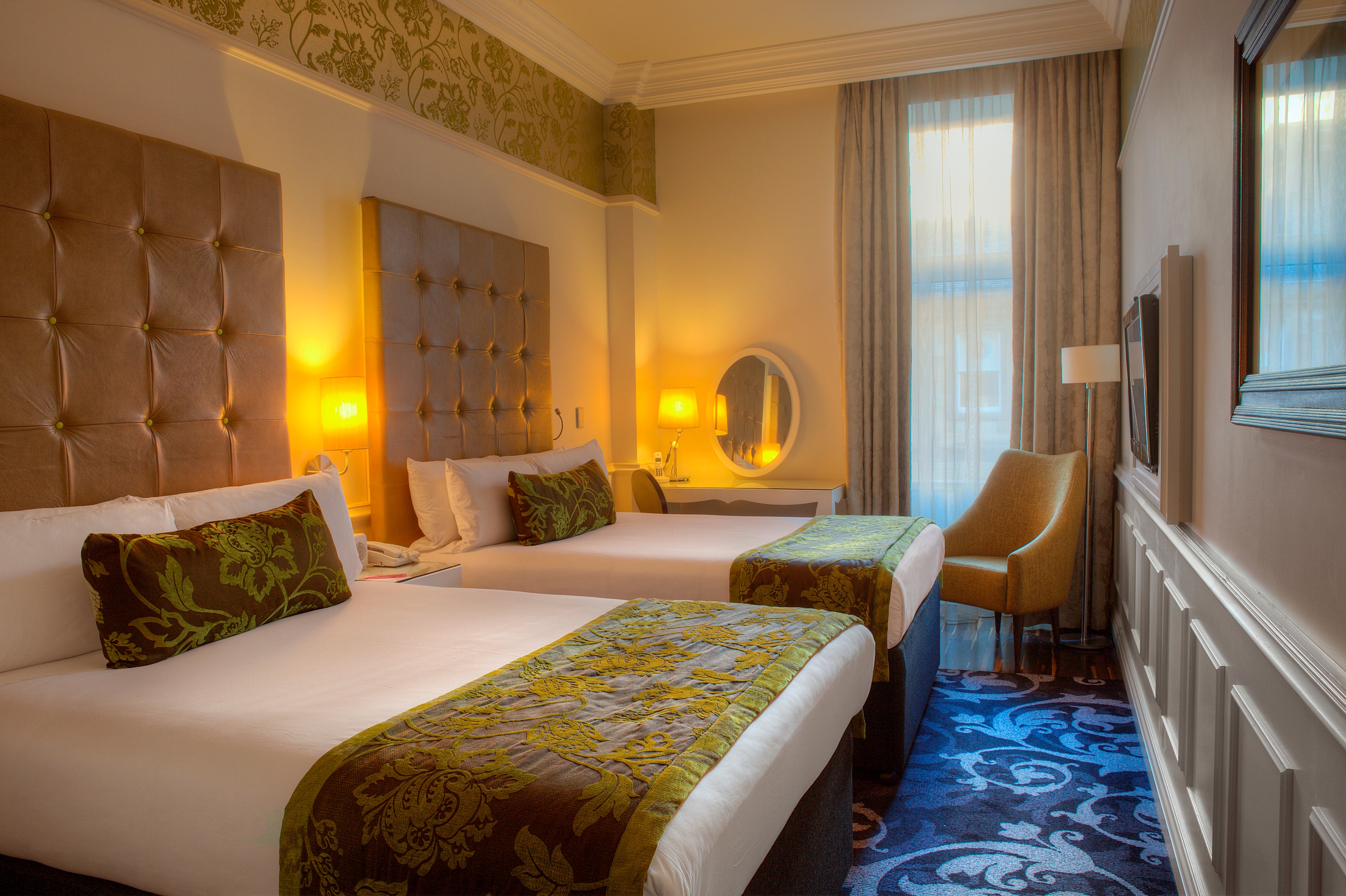 Hotel Indigo is a 10-minute walk from the Gallery of Modern Art