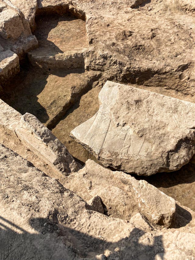 <p>Fragment of stone slab</p>