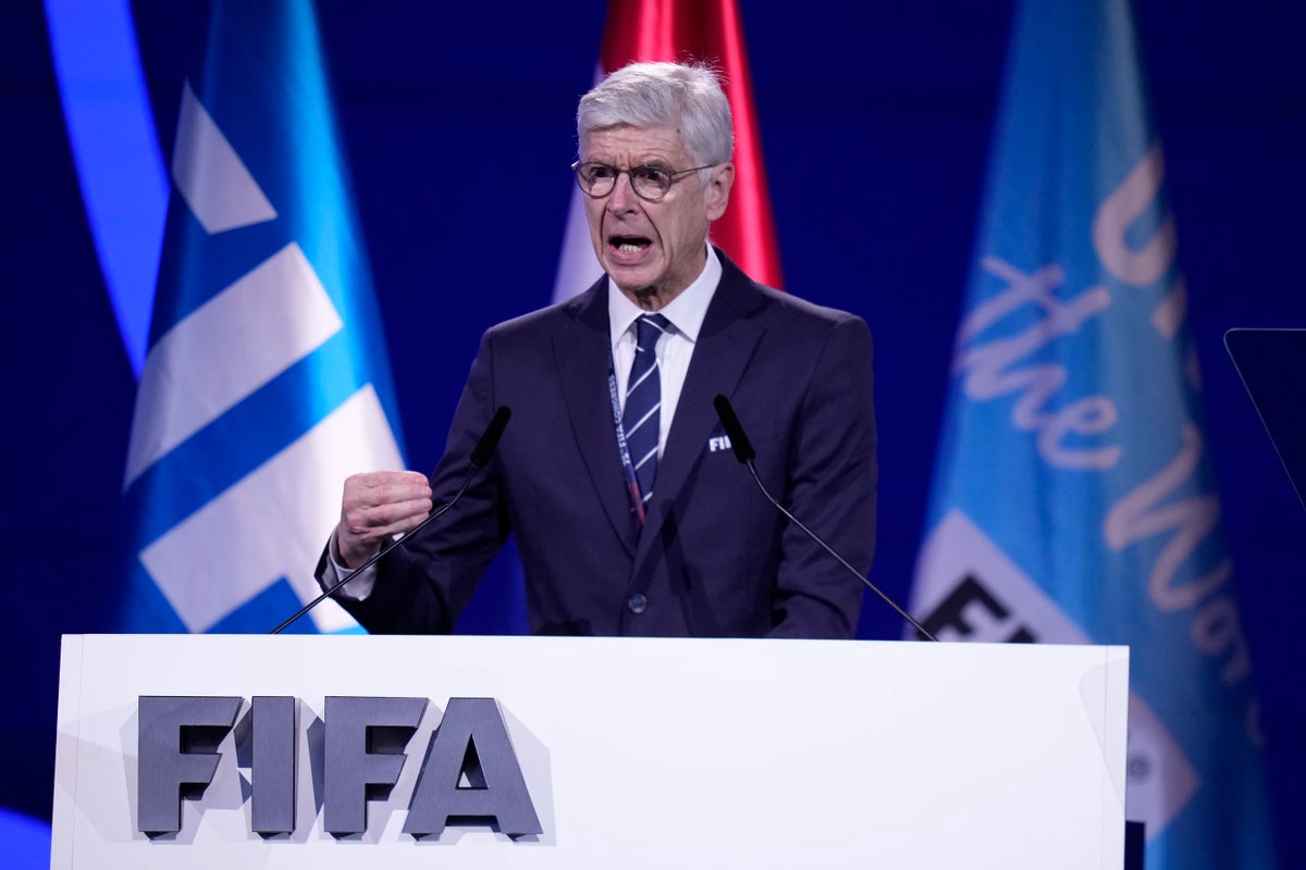 Fifa to trial Arsene Wenger&rsquo;s &lsquo;daylight offside&rsquo; rule in Canada after failing to gain European support