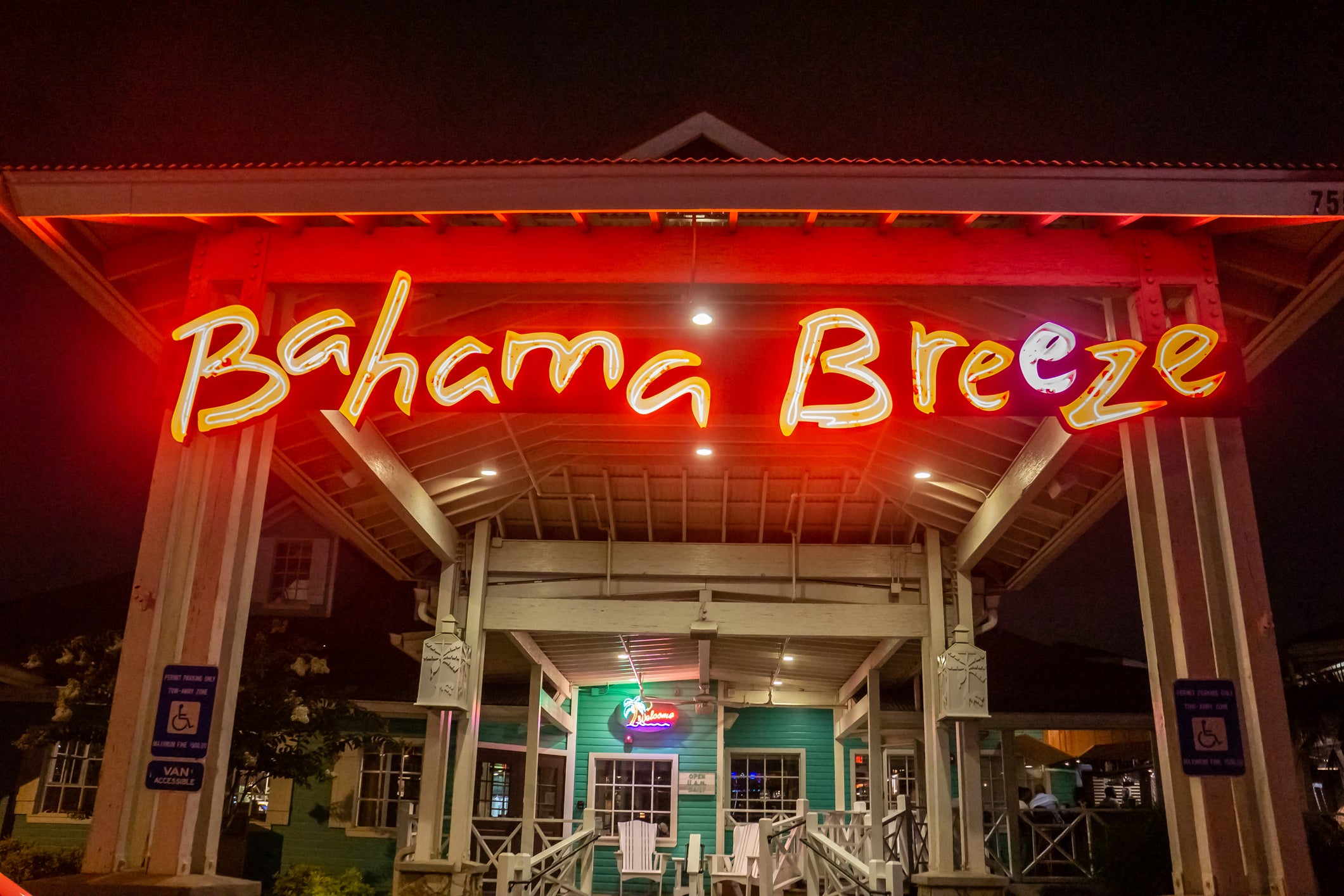 Bahama Breeze could be sold off by Darden Restaurants