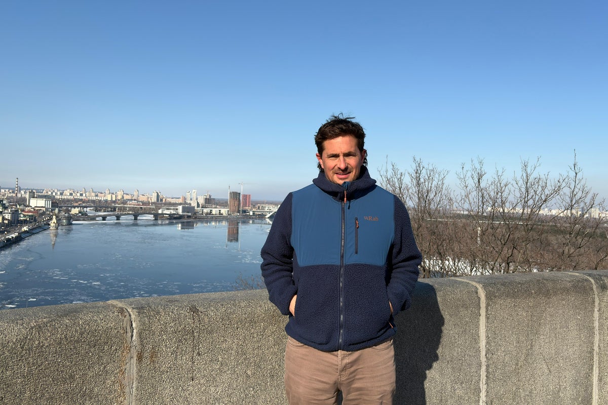 Inside Tory ex-minister’s mission to Ukraine where soldiers will not give in to Putin’s demands Inside Tory ex-minister’s mission to Ukraine where soldiers will not give in to Putin’s demands