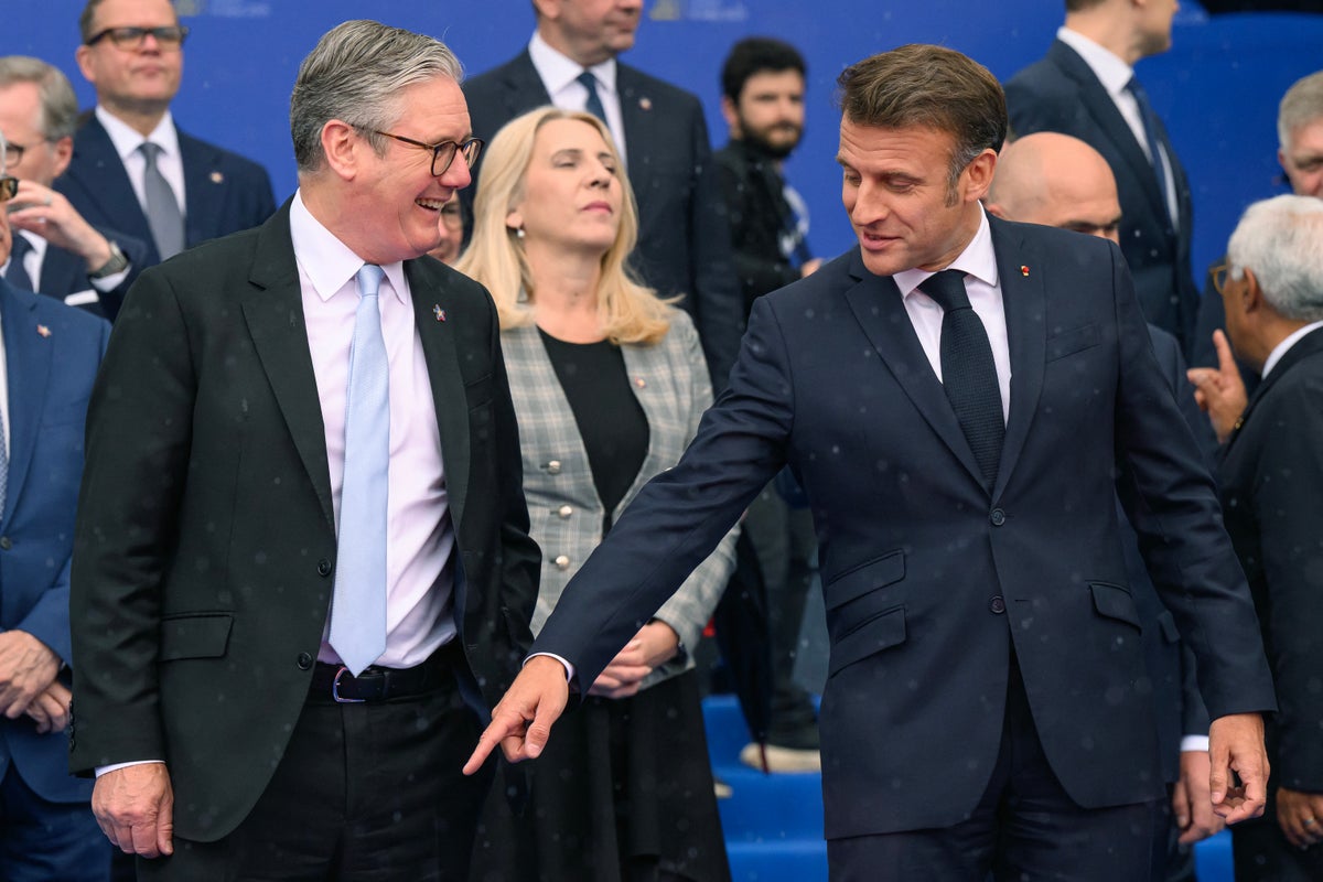 PM in last-minute talks to salvage Brexit reset deal