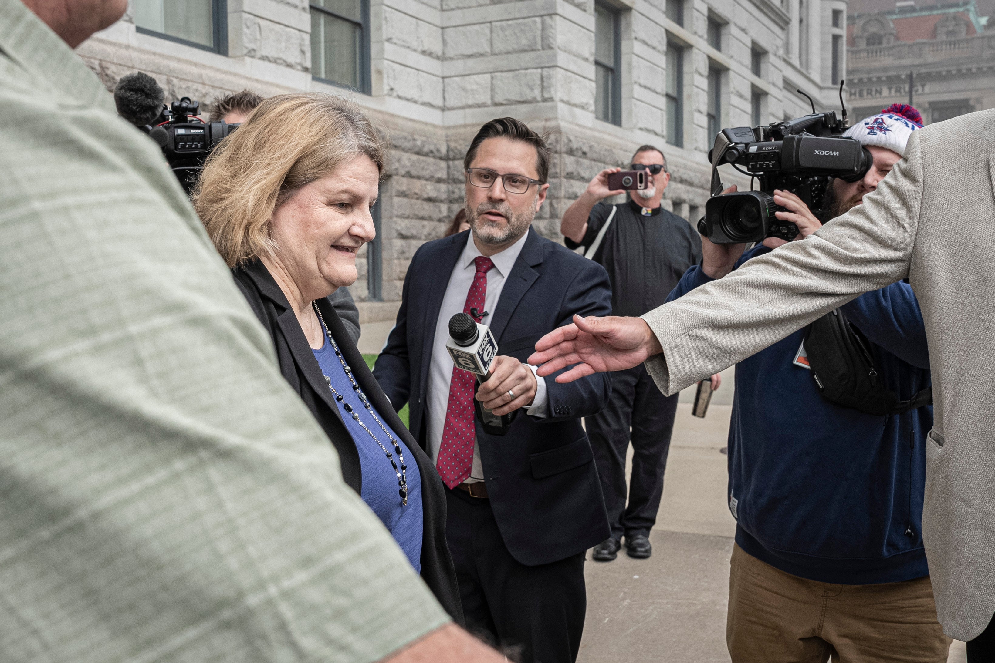 Dozens of former state and federal judges urge the government to drop the charges against Hannah Dugan, a Milwaukee County Circuit Court judge, in a new filing