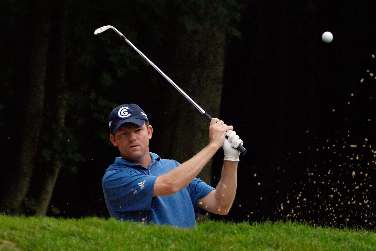 Former winner Shaun Micheel encounters snake during US PGA Championship