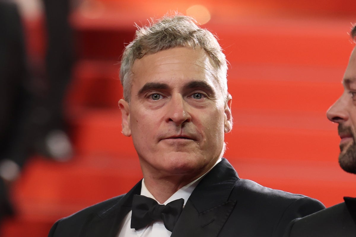 Joaquin Phoenix has emotional response to 7-minute standing ovation for Cannes premiere of new Ari Aster film Joaquin Phoenix has emotional response to 7-minute standing ovation for Cannes premiere of new Ari Aster film