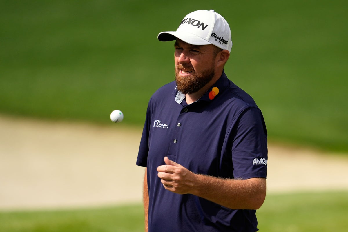 Shane Lowry reacts angrily to embedded ball on fairway at Quail Hollow
