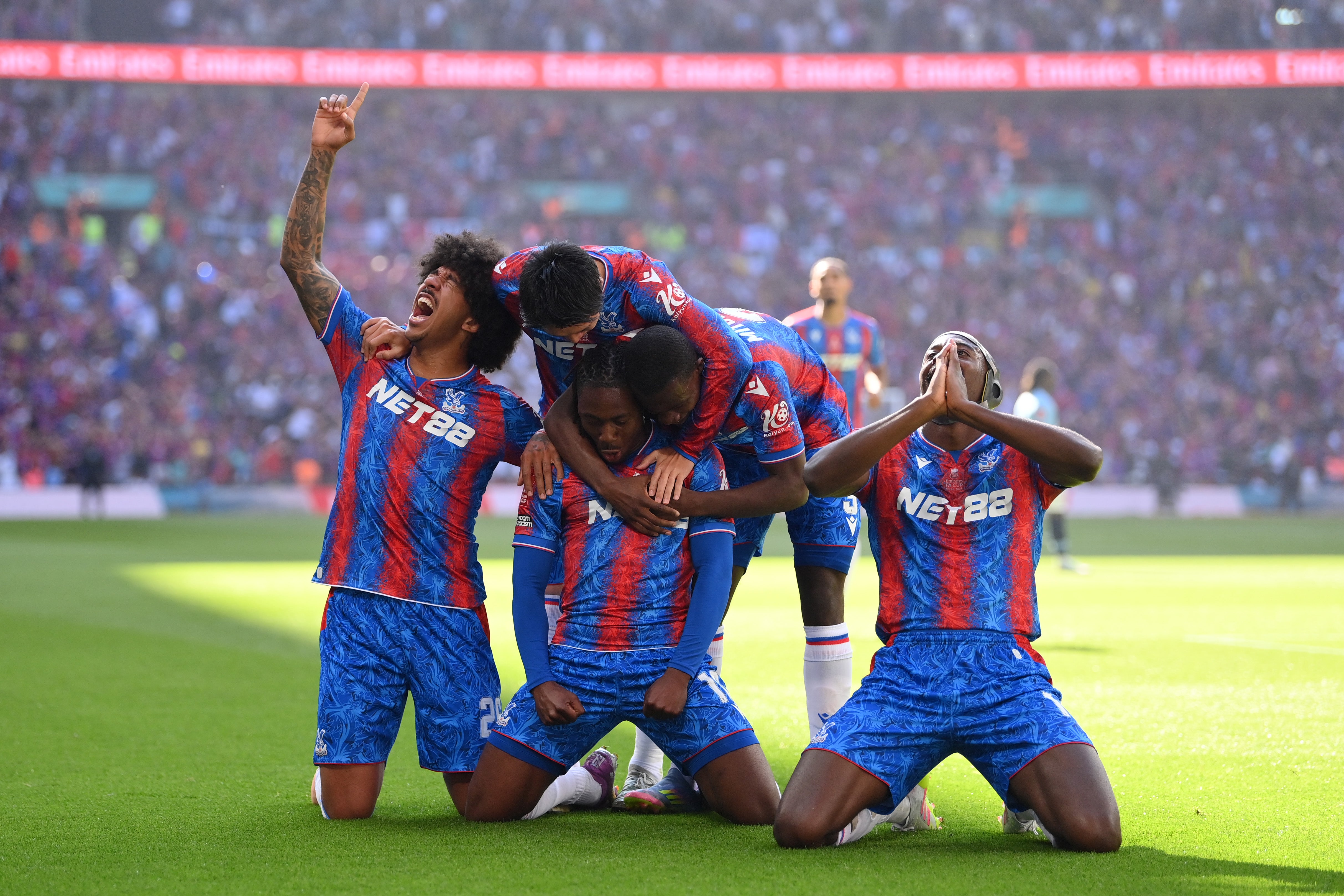 Eberechi Eze of Crystal Palace celebrates scoring his team's first goal
