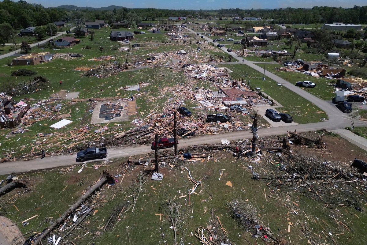 PHOTO GALLERY: Storm systems sweep across parts of the U.S. Midwest and South killing at least 23