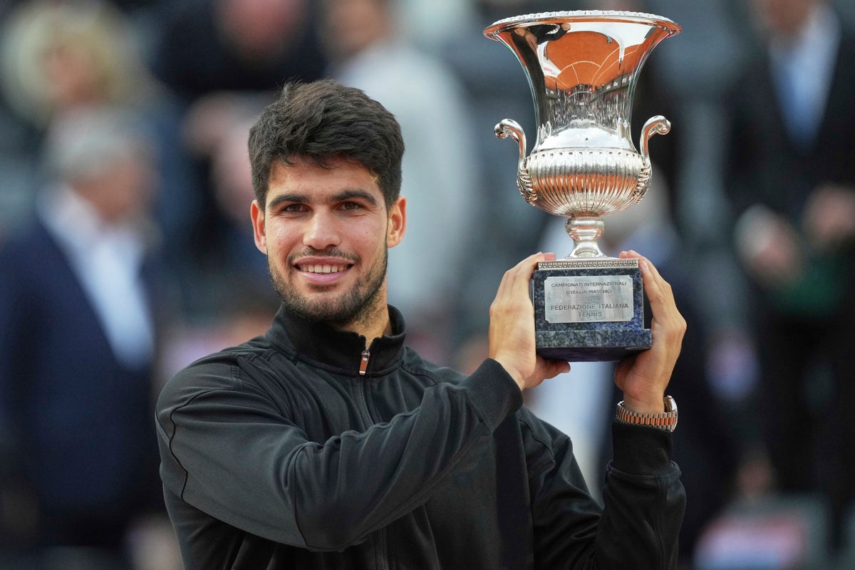 Alcaraz regains world No.2 ranking with fourth straight win over Sinner
