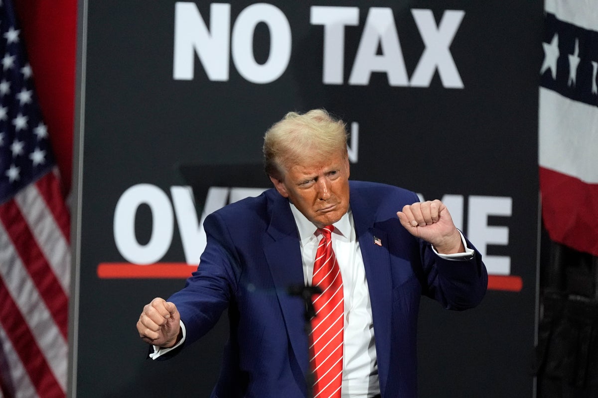 Trump Demands Probe Into Harris Celebrity Payments