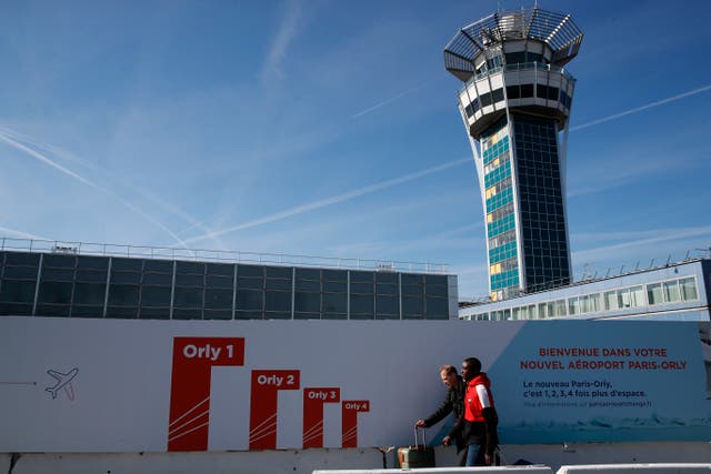 France Paris Airport Breakdown