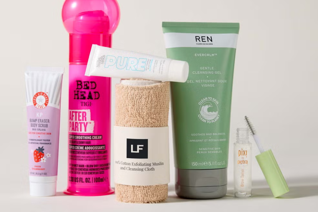 Get a £10 voucher when you subscribe to Lookfantastic’s May beauty box