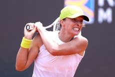 Iga Swiatek’s alarming form comes into focus at French Open
