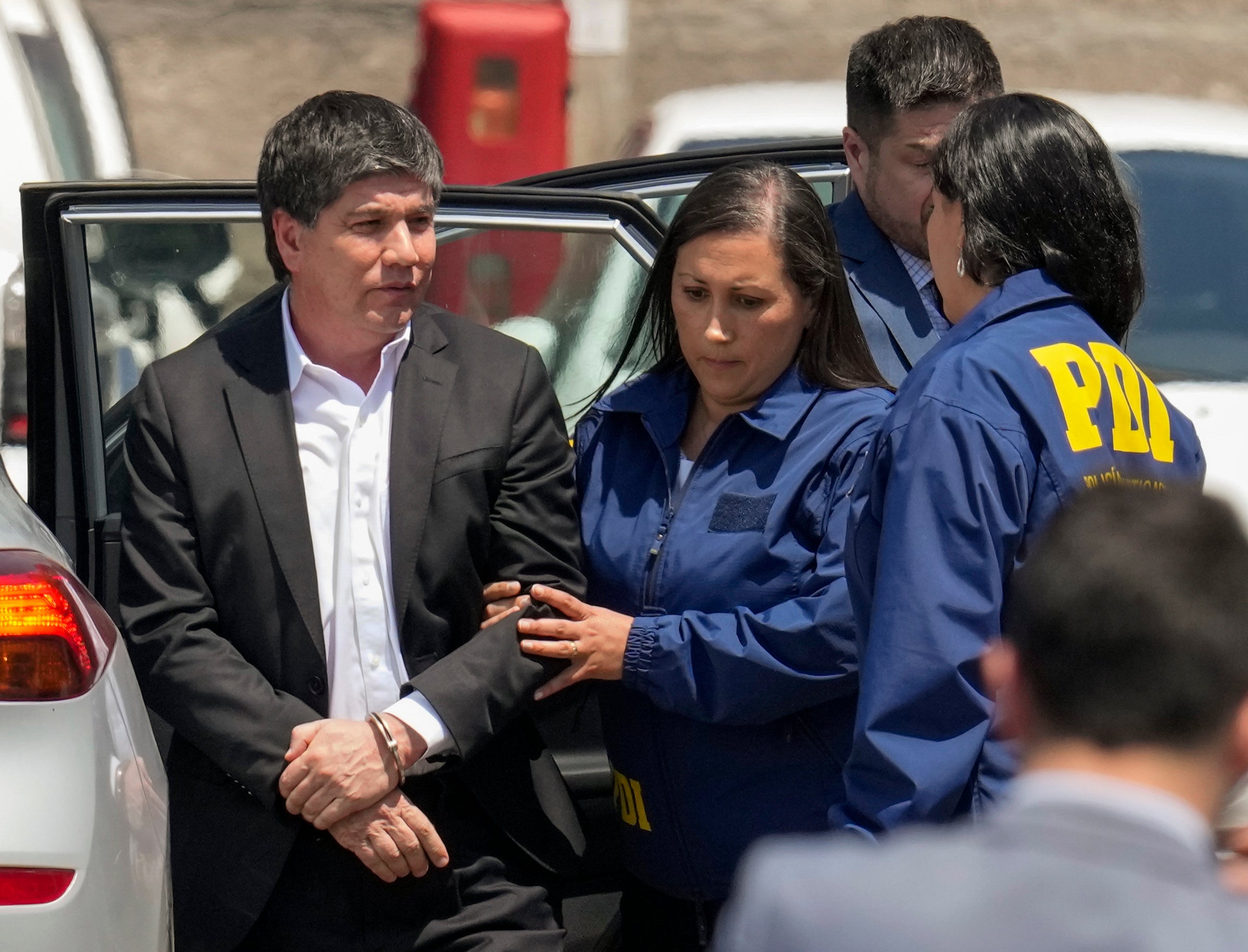 CHILE-ABUSO-EXFUNCIONARIO