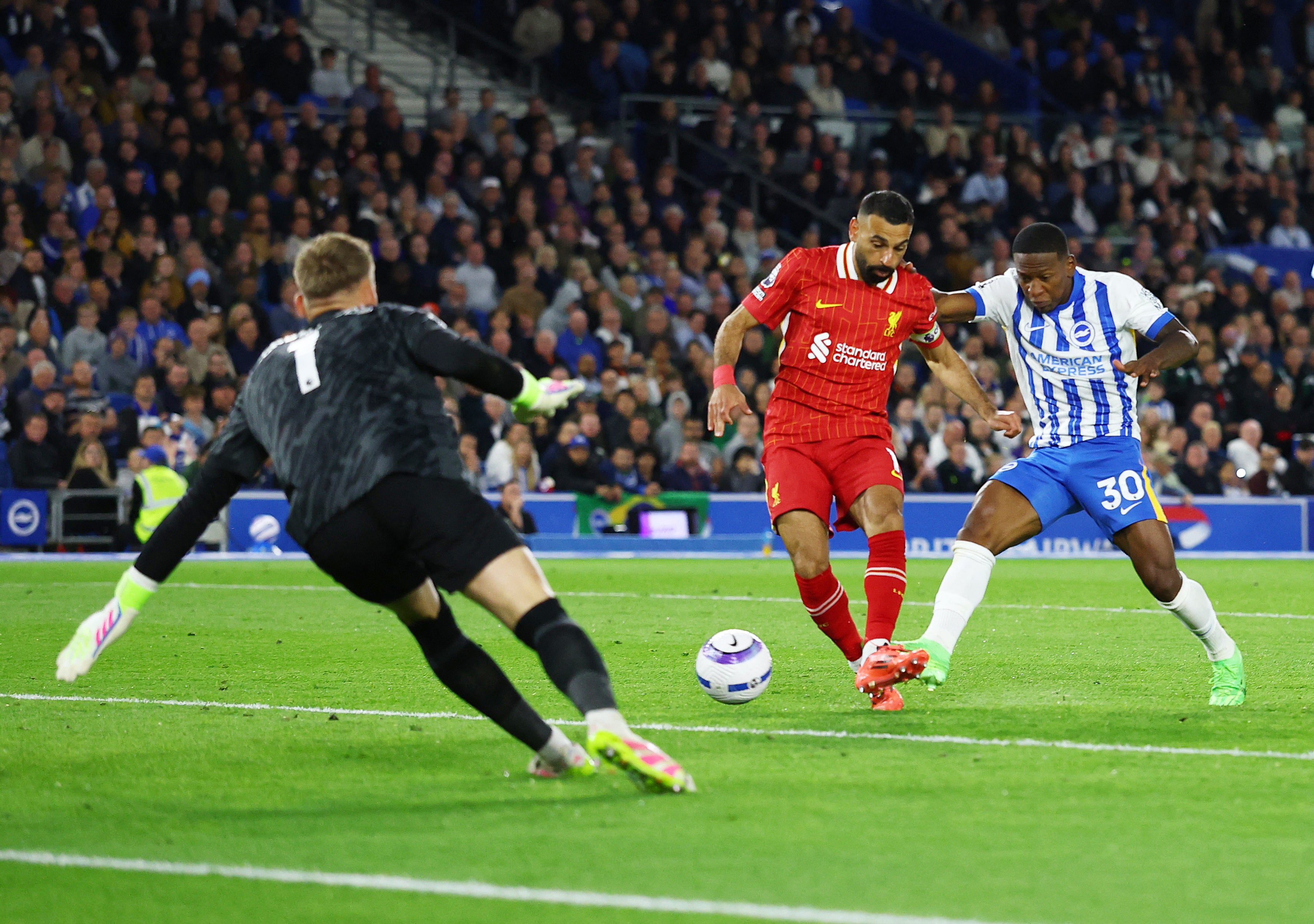 Salah missed a chance to kill the game on his 400th Liverpool appearance