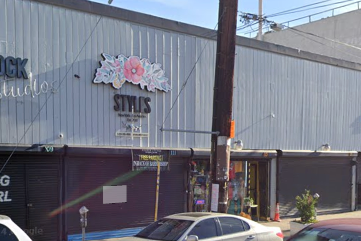 Barbershop blasts out ‘Baby Shark’ in order to deter homeless people Barbershop blasts out ‘Baby Shark’ in order to deter homeless people