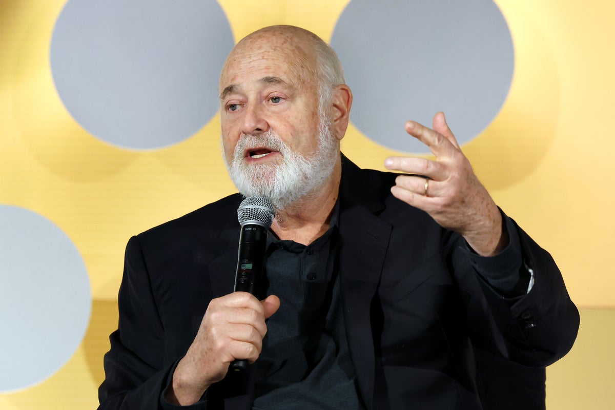 Rob Reiner shouted at Doug Emhoff during debate party that Biden would ‘lose our f***ing democracy,’ book claims Rob Reiner shouted at Doug Emhoff during debate party that Biden would ‘lose our f***ing democracy,’ book claims