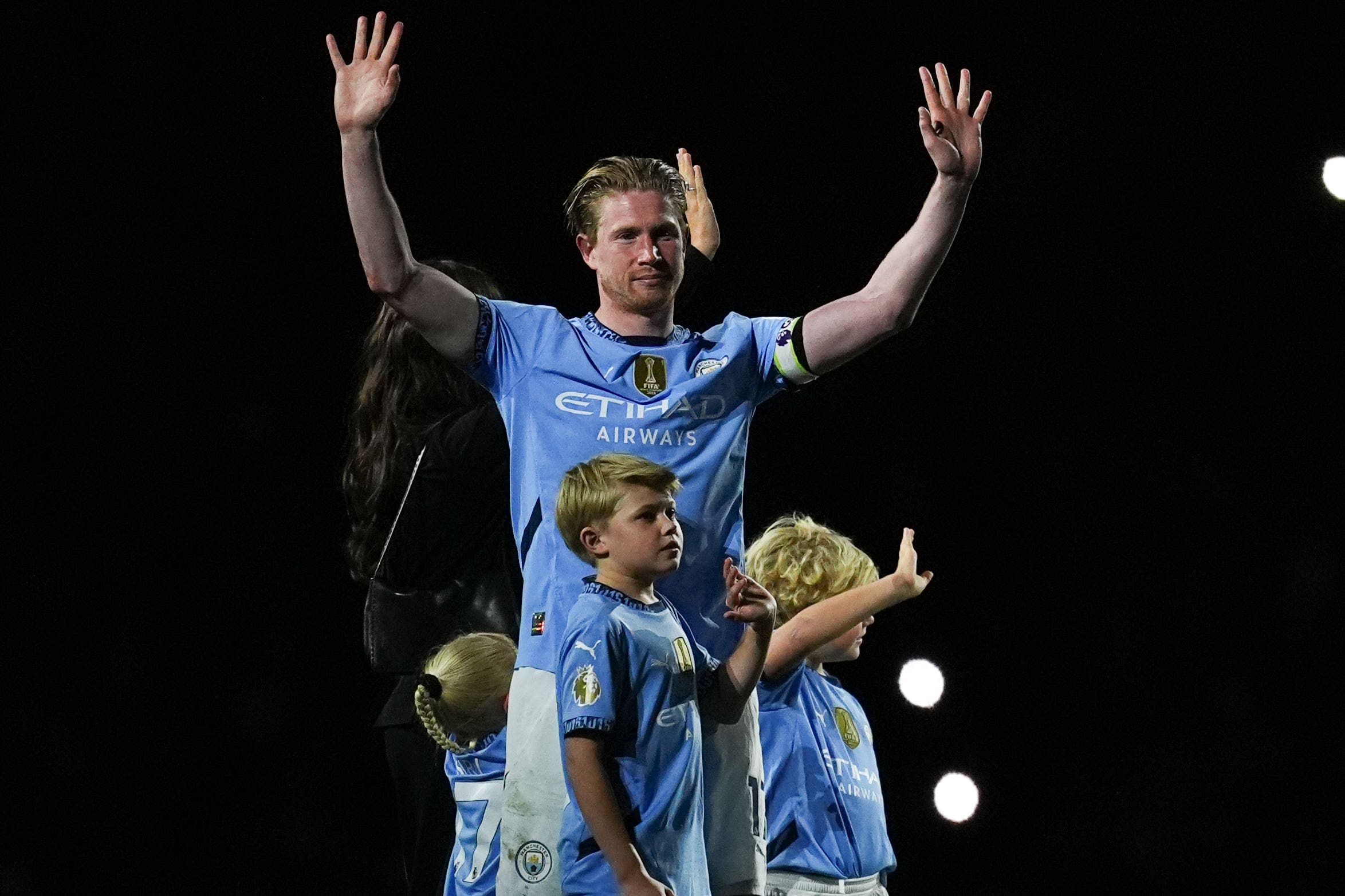 Etihad Stadium Paid for honoring Kevin de Bruynne