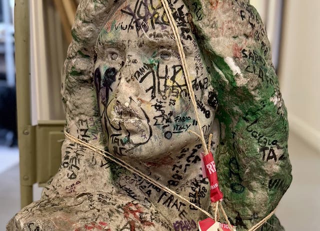 <p>Jim Morrison’s bust went missing from a Paris cemetery in 1988</p>