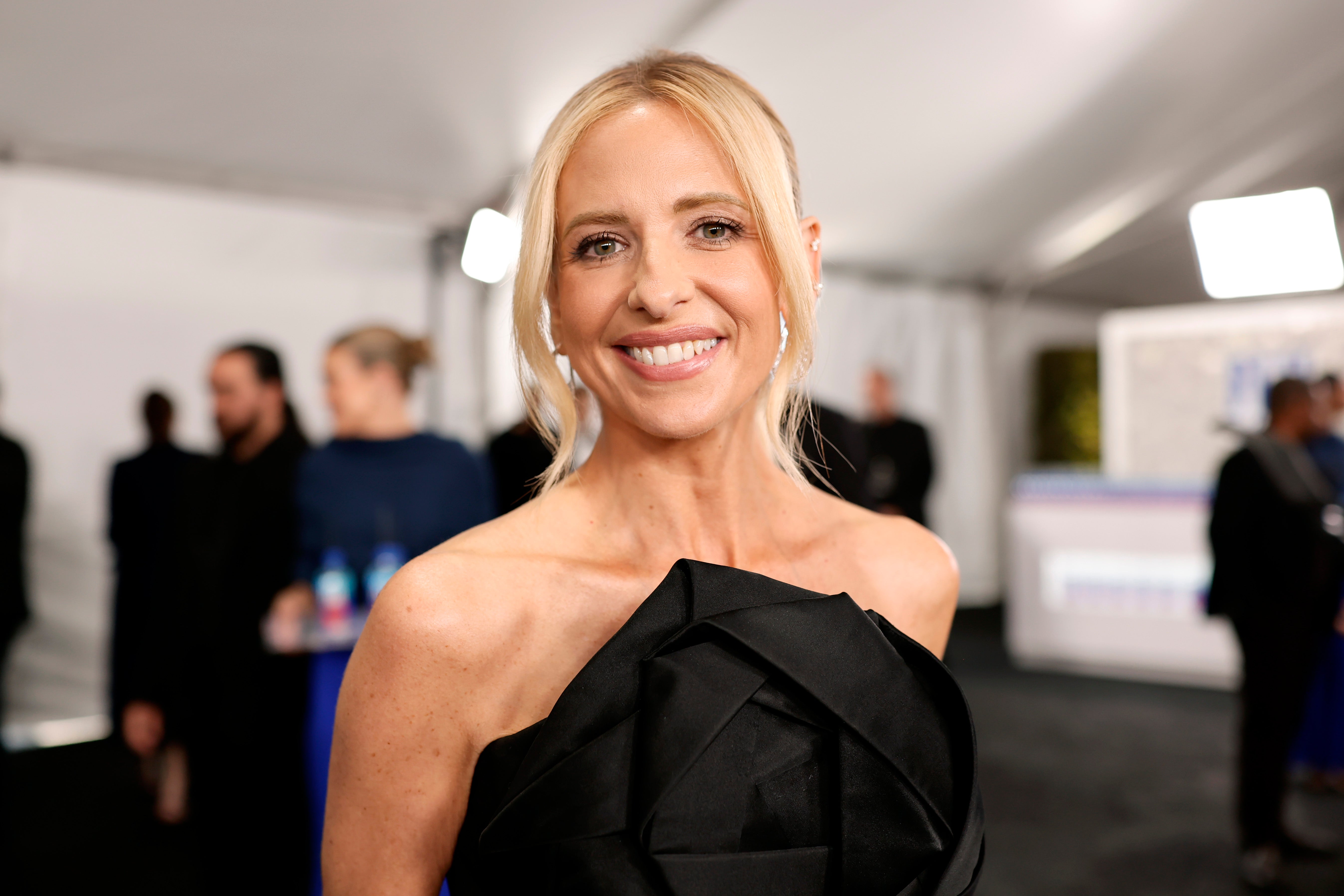 <p>Sarah Michelle Gellar attends the 30th Annual Critics Choice Awards in 2025</p>