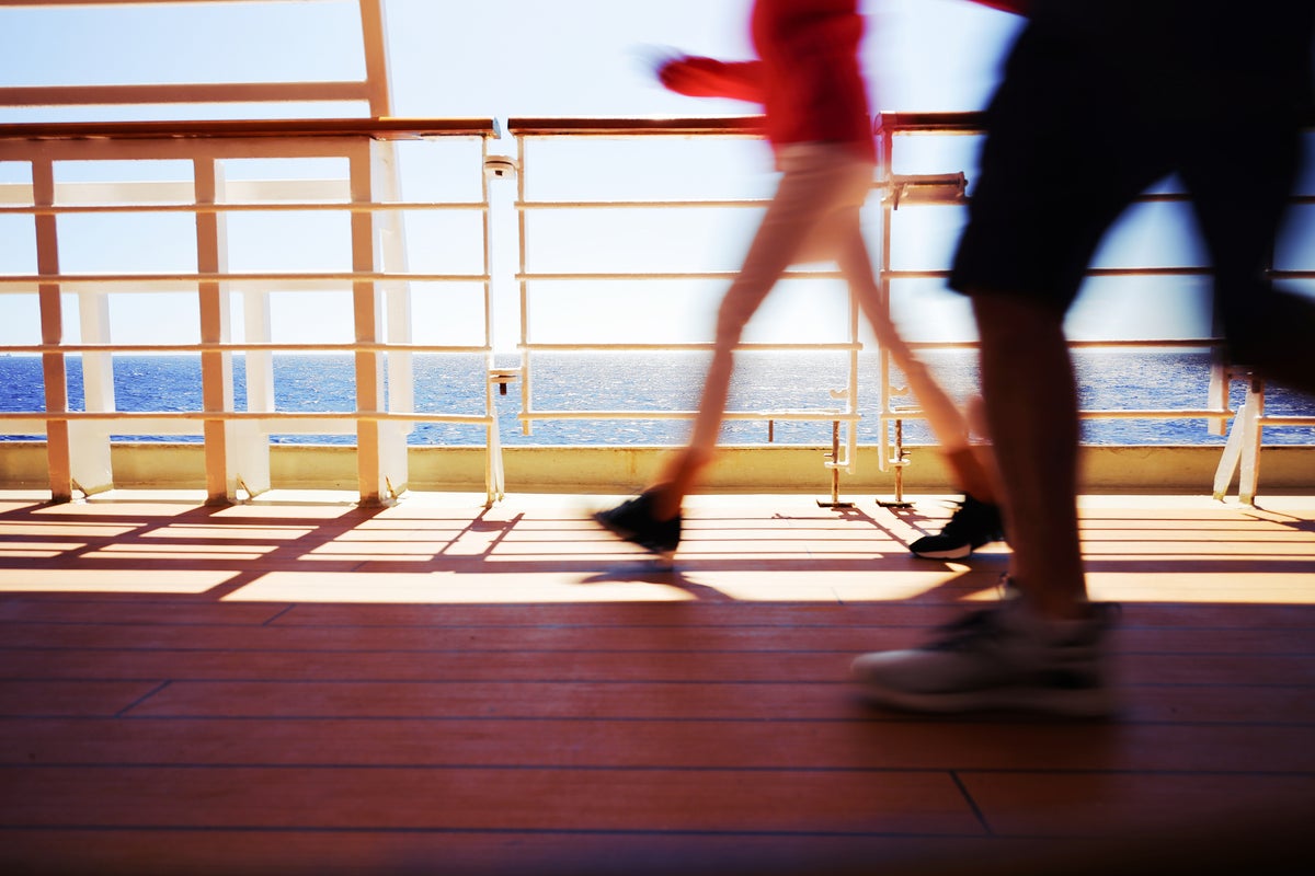 5 ways to save hundreds of pounds on a cruise, according to experts