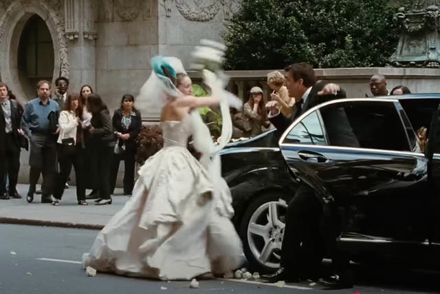 <p>Carrie (Sarah Jessica Parker) memorably hit Mr Big after he jilted her at the altar in Sex and the City</p>