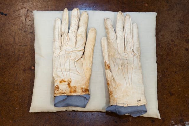 <p>A pair of blood-stained gloves that Abraham Lincoln had when he was assassinated at Freeman’s-Hindman Auction House in West Loop, Chicago, May 15, 2025 (Pat Nabong/Chicago Sun-Times via AP)</p>
