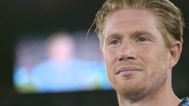 <p>Kevin De Bruyne's emotional goodbye to fans after his last Man City match at Etihad</p>
