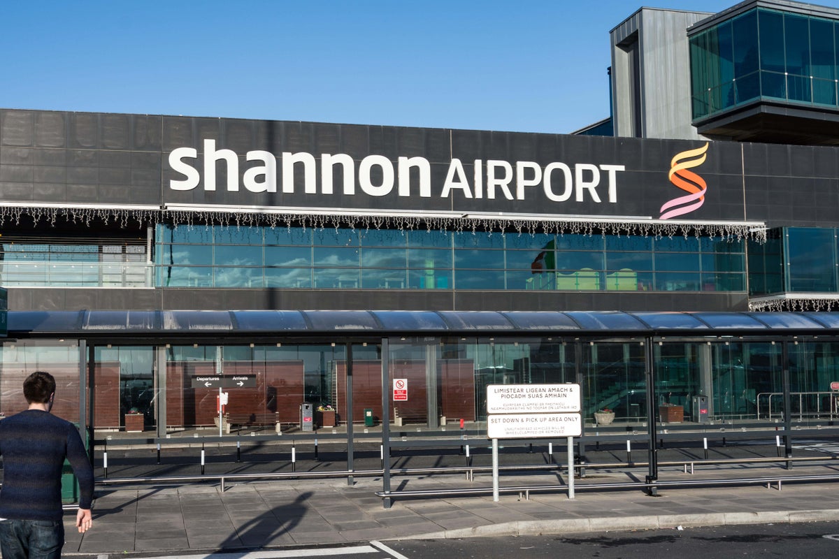 Irish Probe US Deportee Flight Stop at Shannon