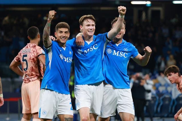 <p>Scott McTominay (centre) of Napoli celebrates with Giovanni Di Lorenzo and Amir Rrahmani</p>