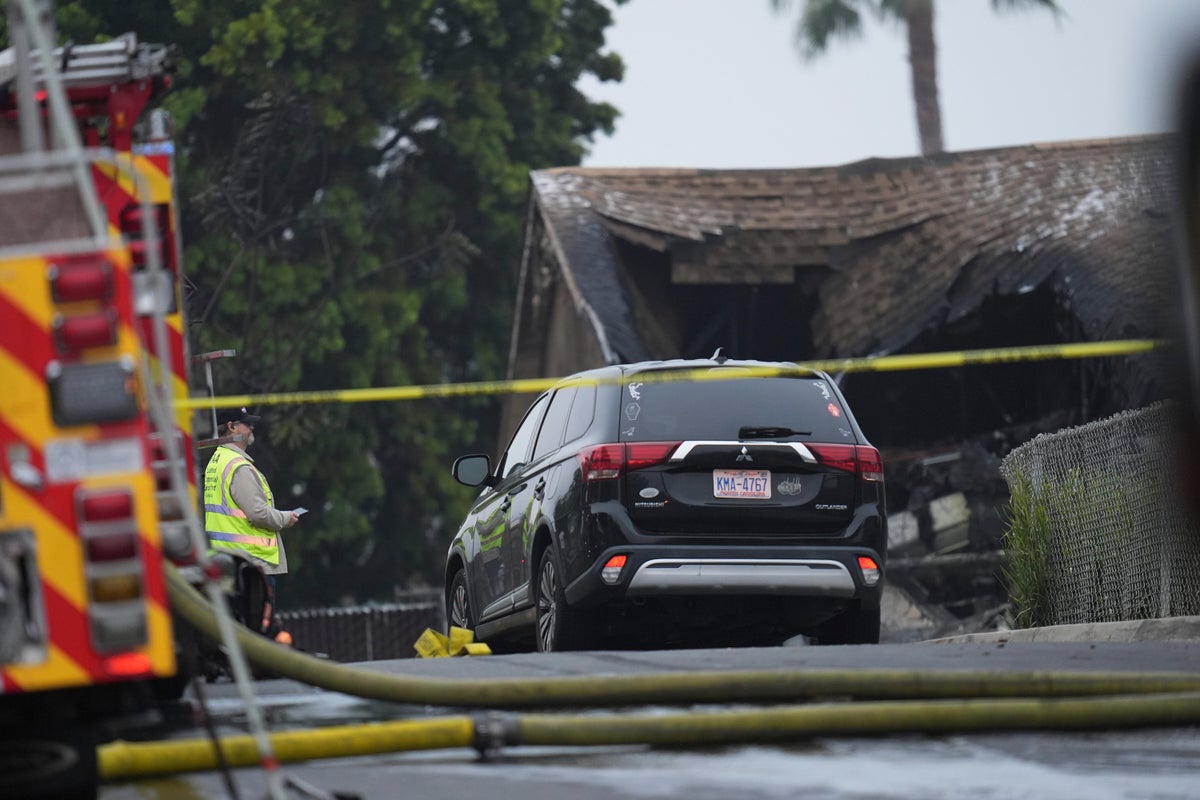Small plane crashes into San Diego neighborhood, setting home and vehicles on fire