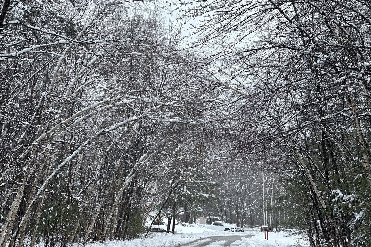 Rare May nor'easter brings rain and chance of snow to New England before Memorial Day