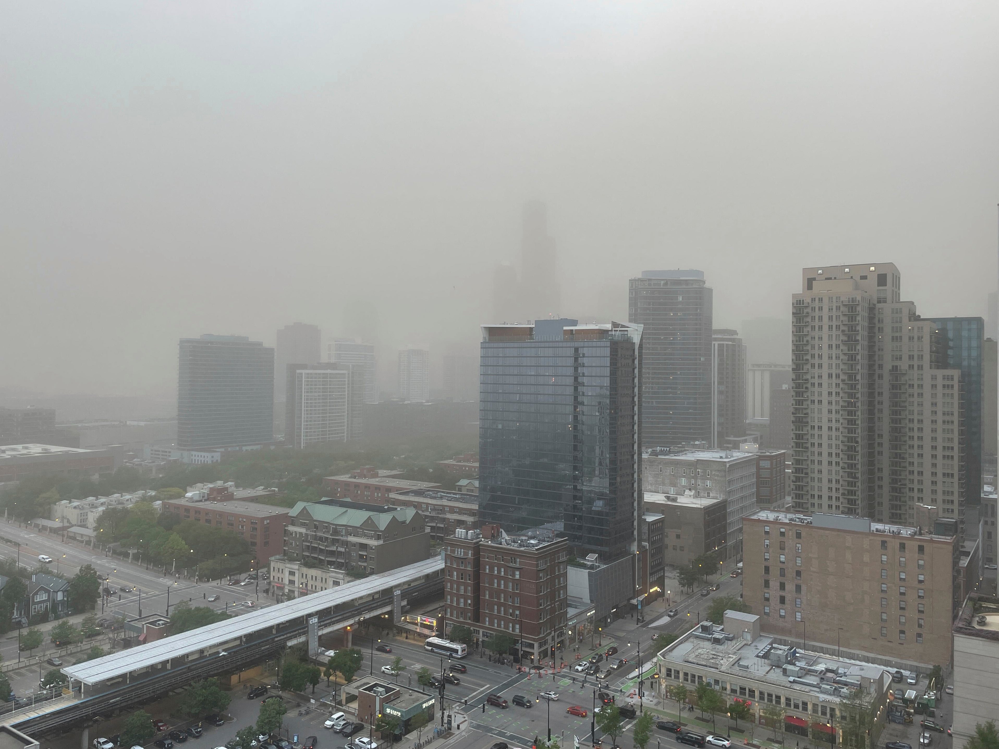 This was an unprecedented event for downtown Chicago. The eastern U.S. and Midwest are generally not arid enough for these storms