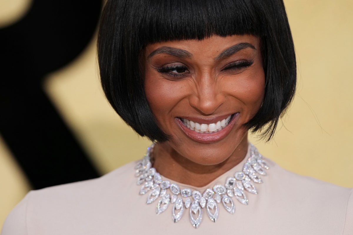 France_Cannes_2025_Amfar_Arrivals_14827.jpg?width=1200&auto=webp&crop=3%3A2