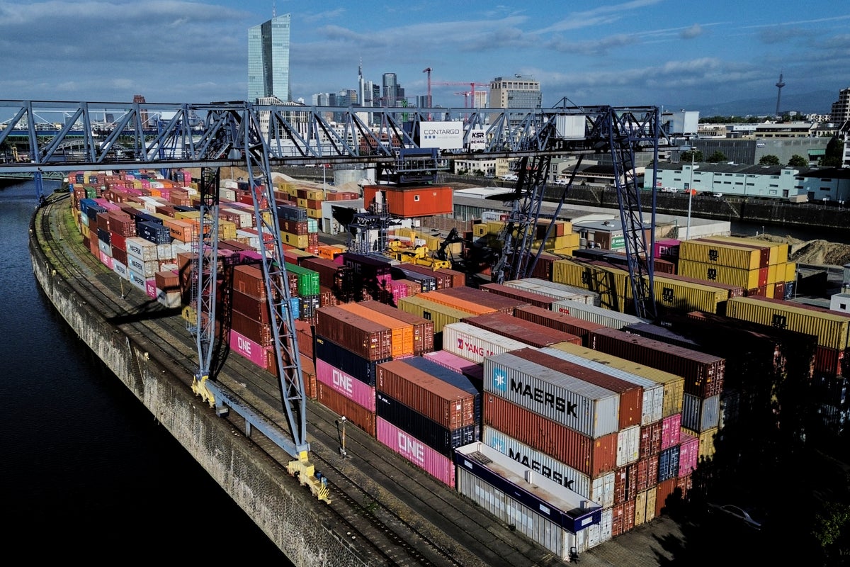 Germany's economy grew by 0.4% in the 1st quarter. That's double the initial estimate