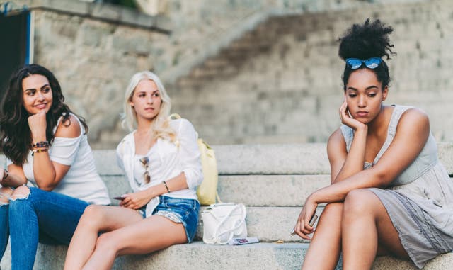 <p>Friendship circles are shrinking in the UK</p>