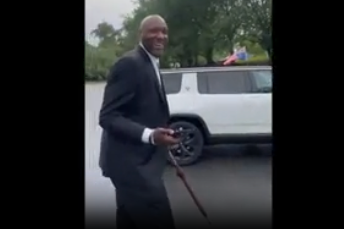 NBA and Kardashians star Lamar Odom savaged as he joins mega-bucks Trump coin cryptocurrency dinner NBA and Kardashians star Lamar Odom savaged as he joins mega-bucks Trump coin cryptocurrency dinner