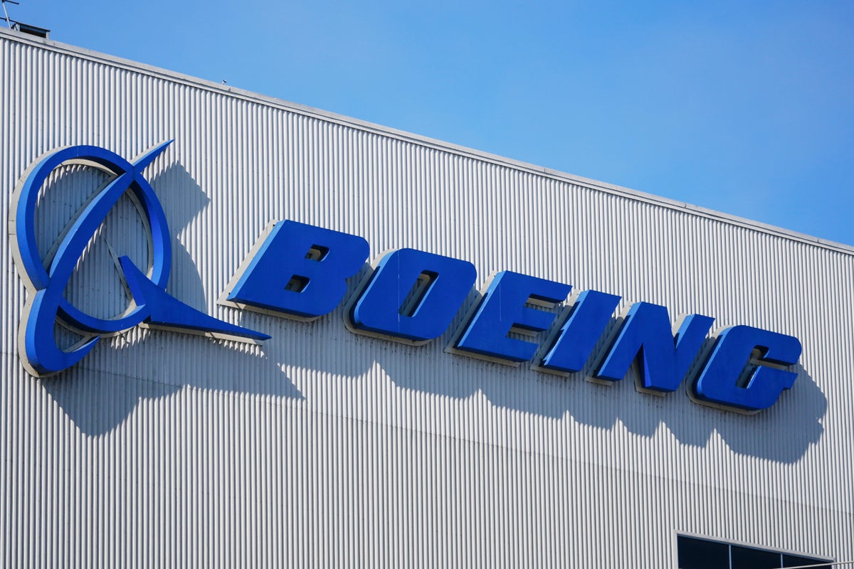 US formally moves to dismiss prosecution against Boeing and asks judge to cancel trial over crashes