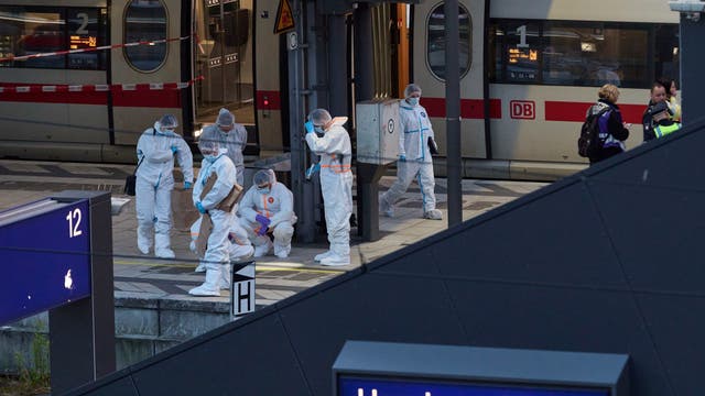 Hamburg stabbing: All 18 people injured now in a stable condition