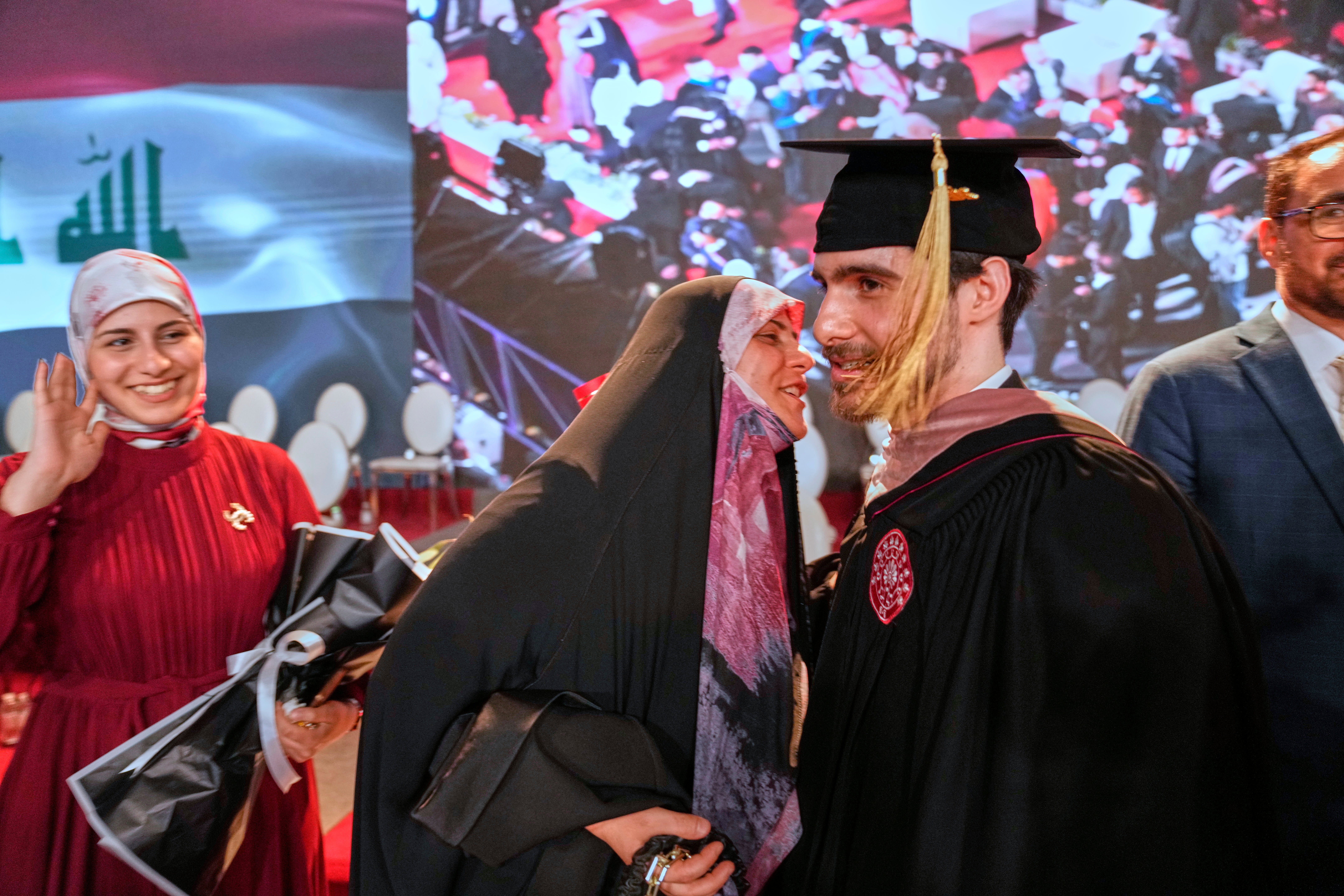 IRAK-UNIVERSIDAD ESTADOUNIDENSE