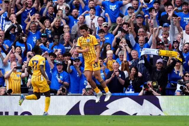Matt O’Riley (right) celebrates after scoring Brighton’s third goal (John Walton/PA)