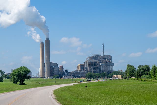 <p>Emissions fume from Texas's Oak Grove Power Plant. The U.S. is the world's second-largest producer of greenhouse gas emissions</p>