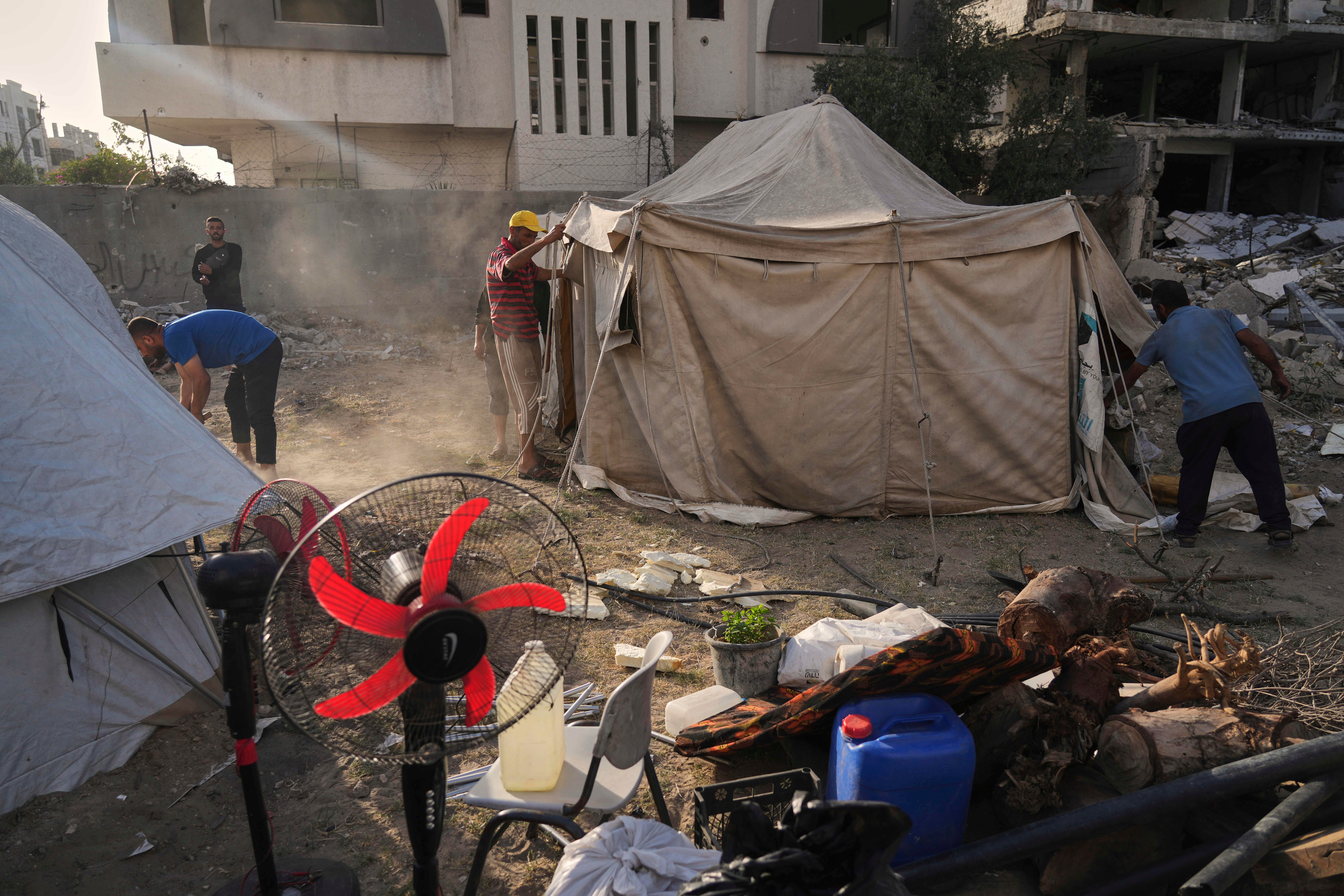 Mideast Wars A Family Flees Again