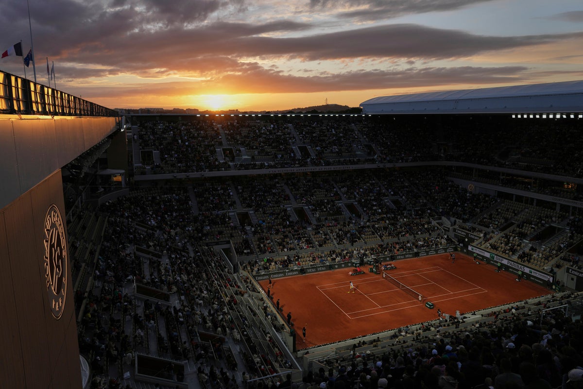 Tennis players wake up early or stay up late and it can be anyone's guess what time matches start
