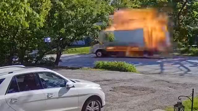 <p>Truck ‘leaking propane gas’ explodes in residential neighbourhood</p>